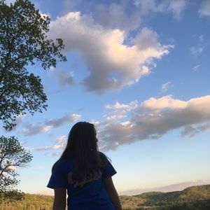 Meet your Posher, Olivia